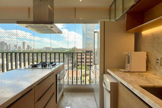 Cozinha de apartamento à venda com 3 quartos, 100m² em Pinheiros, São Paulo