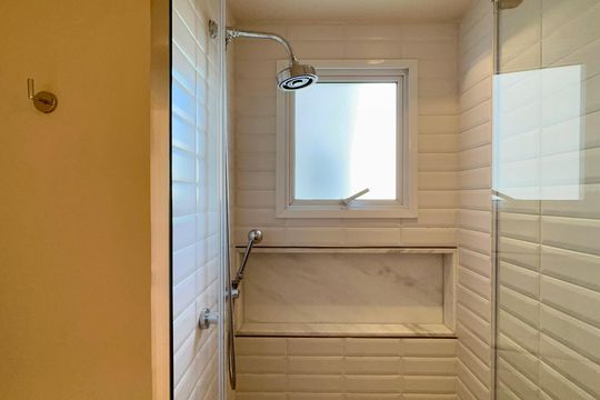 Banheiro da Suíte de apartamento à venda com 3 quartos, 100m² em Pinheiros, São Paulo