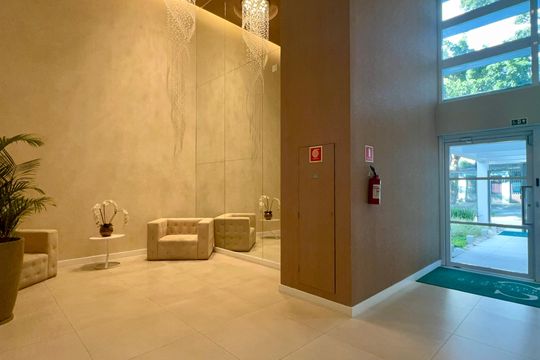 Hall de entrada de apartamento à venda com 3 quartos, 100m² em Pinheiros, São Paulo