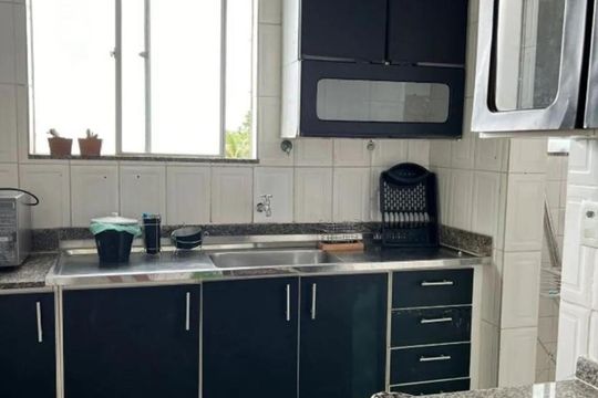 Cozinha de apartamento para alugar com 2 quartos, 82m² em Pituba, Salvador