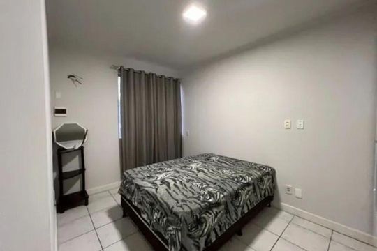 Quarto de apartamento para alugar com 2 quartos, 82m² em Pituba, Salvador