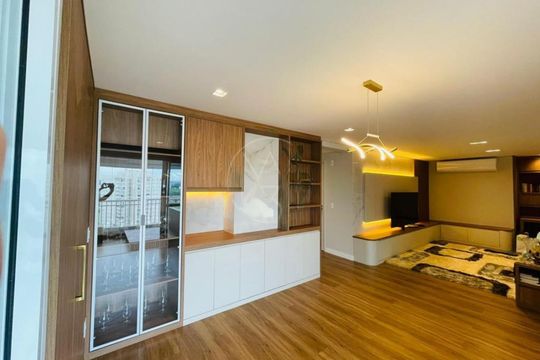 Apartamento à venda com 3 quartos, 162m² em Parque Prado, Campinas