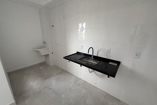 Sala/cozinha de apartamento para alugar com 1 quarto, 30m² em Cidade Antônio Estêvão de Carvalho, São Paulo
