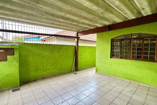Garagem de casa à venda com 3 quartos, 125m² em Jardim Santa Barbara, Guarulhos