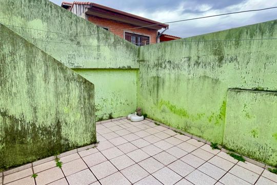 Quintal de casa à venda com 3 quartos, 125m² em Jardim Santa Barbara, Guarulhos
