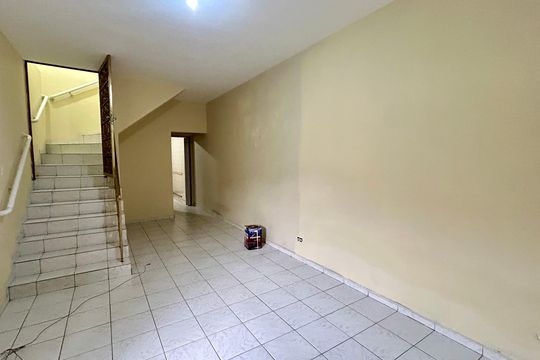 Sala de casa à venda com 3 quartos, 125m² em Jardim Santa Barbara, Guarulhos