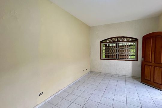 Sala de casa à venda com 3 quartos, 125m² em Jardim Santa Barbara, Guarulhos