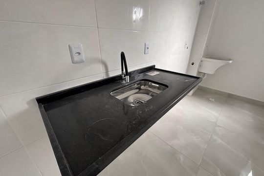 Cozinha de apartamento para alugar com 1 quarto, 30m² em Cidade Antônio Estêvão de Carvalho, São Paulo