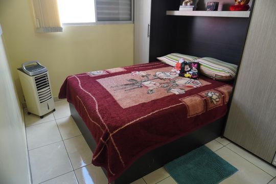 Apartamento à venda com 2 quartos, 49m² em Vila Carmosina, São Paulo