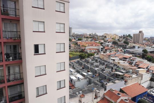 Apartamento à venda com 2 quartos, 49m² em Vila Carmosina, São Paulo
