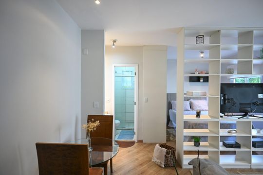 Sala de kitnet/studio para alugar com 1 quarto, 38m² em Vila Andrade, São Paulo