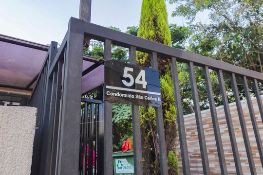 Fachada de apartamento à venda com 2 quartos, 50m² em Jardim Guaianazes, São Paulo