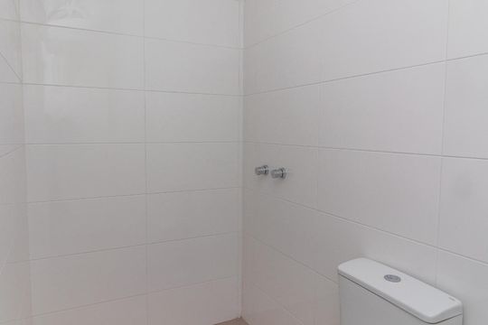 Banheiro de apartamento à venda com 2 quartos, 115m² em Centro, São Leopoldo
