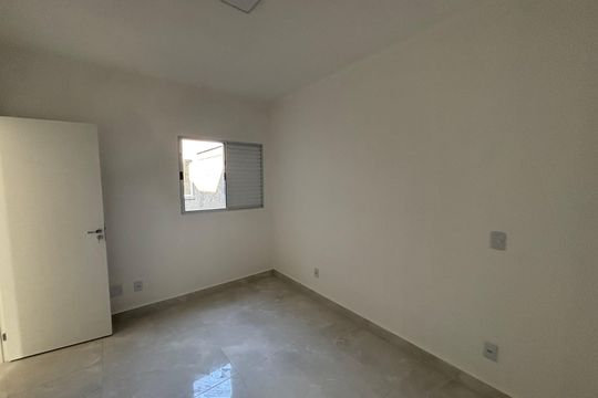 Quarto 1 de apartamento para alugar com 1 quarto, 30m² em Cidade Antônio Estêvão de Carvalho, São Paulo
