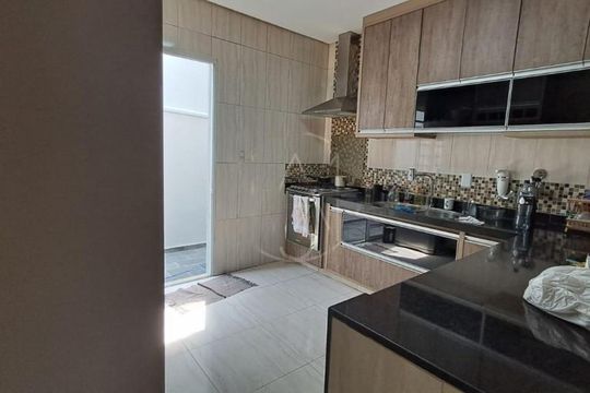Casa à venda com 3 quartos, 164m² em Vila Proost de Souza, Campinas