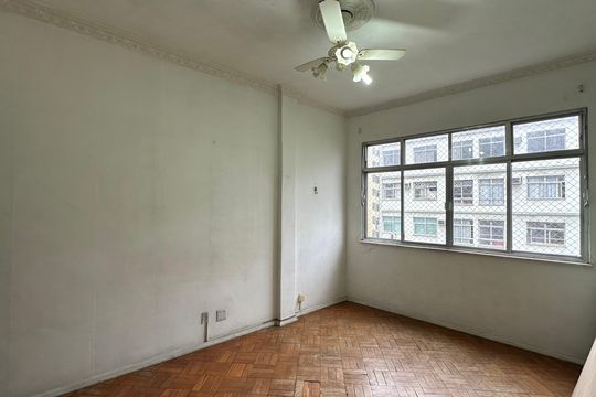 Sala de apartamento para alugar com 1 quarto, 70m² em Botafogo, Rio de Janeiro