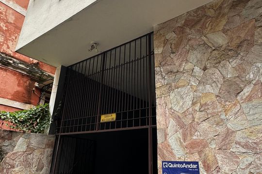 Fachada de apartamento para alugar com 1 quarto, 70m² em Botafogo, Rio de Janeiro