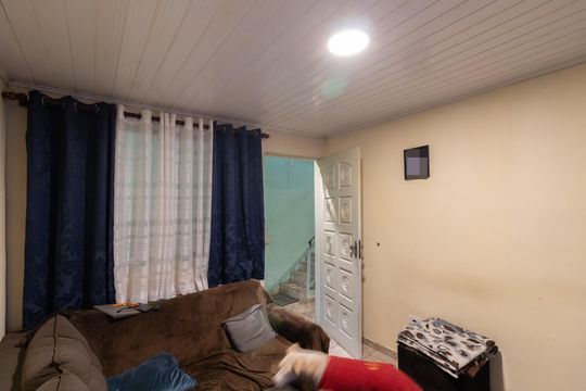 Casa à venda com 4 quartos, 100m² em Conjunto Residencial José Bonifácio, São Paulo