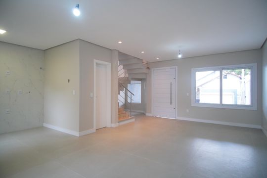 Sala de casa à venda com 3 quartos, 157m² em Feitoria, São Leopoldo