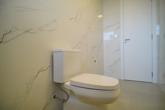 Banheiro da Suíte 1 de casa à venda com 3 quartos, 158m² em Feitoria Seller, São Leopoldo