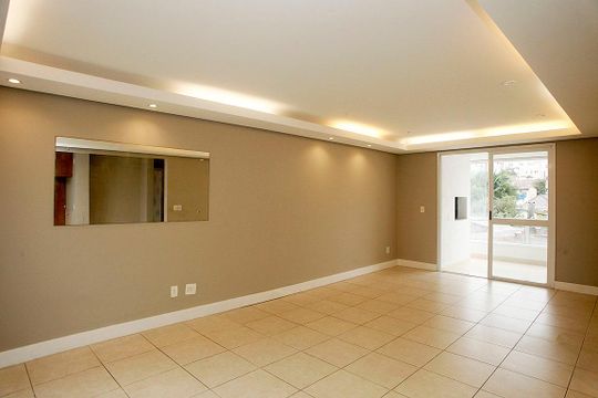 Apartamento à venda com 2 quartos, 87m² em Jardim Botânico, Porto Alegre