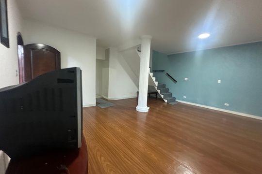 Sala de casa para alugar com 5 quartos, 400m² em Jardim Paraiso, Barueri