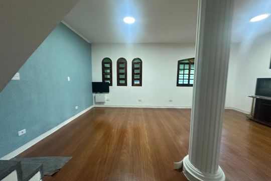 Sala de casa para alugar com 5 quartos, 400m² em Jardim Paraiso, Barueri