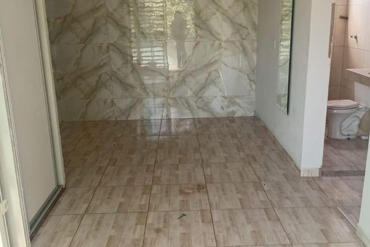 Sala de casa para alugar com 4 quartos, 184m² em Papillon Park, Aparecida de Goiânia