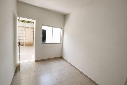 Casa para alugar com 4 quartos, 184m² em Papillon Park, Aparecida de Goiânia