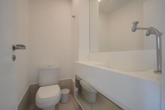 Lavabo de apartamento à venda com 1 quarto, 48m² em Vila Mariana, São Paulo
