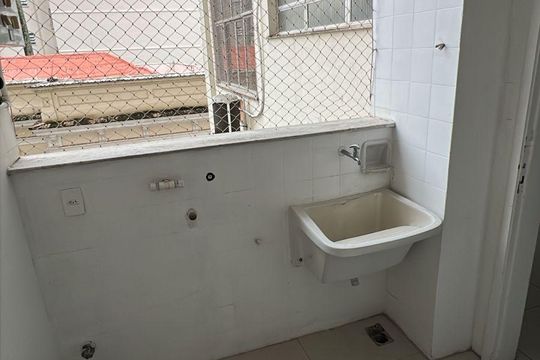 Área de serviço de apartamento para alugar com 3 quartos, 80m² em Botafogo, Rio de Janeiro