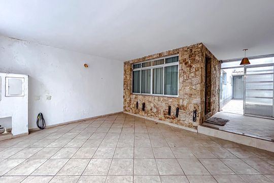 Garagem de casa para alugar com 3 quartos, 150m² em Vila Gomes Cardim, São Paulo