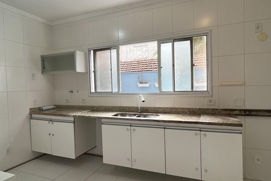 Cozinha de casa para alugar com 3 quartos, 166m² em Ponta da Praia, Santos