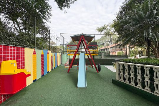 Área comum - Playground de casa de condomínio à venda com 2 quartos, 100m² em Jardim Regina, São Paulo