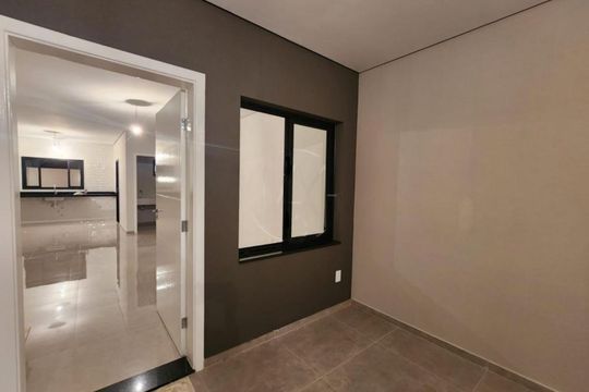 Casa à venda com 3 quartos, 145m² em Parque Jambeiro, Campinas