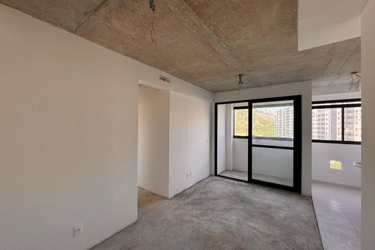Sala de apartamento para alugar com 3 quartos, 65m² em Barra Olímpica , Rio de Janeiro