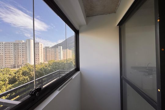 Varanda de apartamento para alugar com 3 quartos, 65m² em Barra Olímpica , Rio de Janeiro