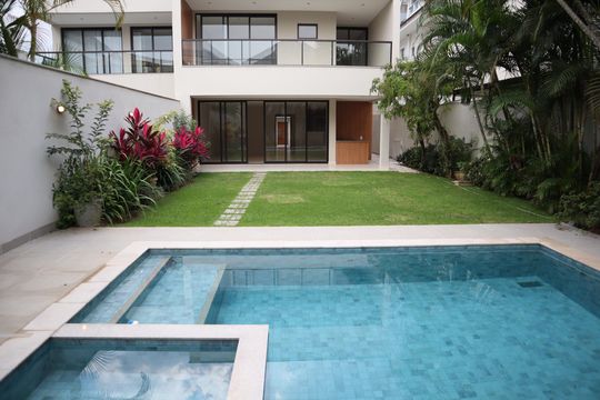 Casa de Condomínio para alugar com 4 quartos, 271m² em Barra da Tijuca, Rio de Janeiro