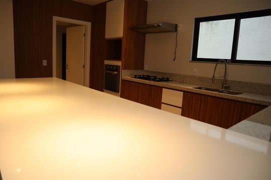 cozinha de casa de condomínio para alugar com 4 quartos, 271m² em Barra da Tijuca, Rio de Janeiro