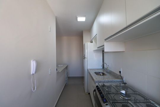 Cozinha  de apartamento para alugar com 2 quartos, 61m² em Vila Guiomar, Ribeirão Preto