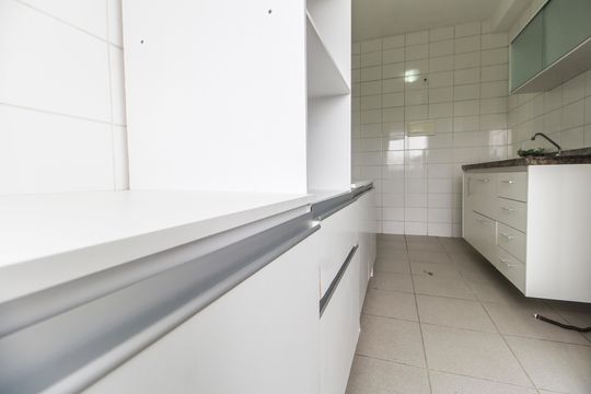 Área de Serviço de apartamento para alugar com 2 quartos, 60m² em Vila Iracema, Barueri
