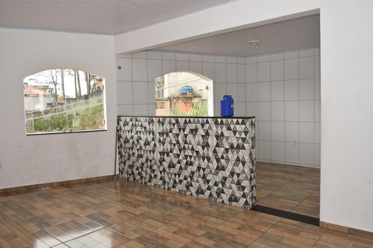 Sala de casa para alugar com 2 quartos, 120m² em Parque Industrial, Embu das Artes