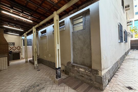 Área de Serviço de casa para alugar com 5 quartos, 270m² em Ponta da Praia, Santos