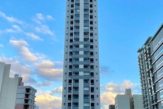 Fachada de apartamento para alugar com 1 quarto, 46m² em Centro, Campinas
