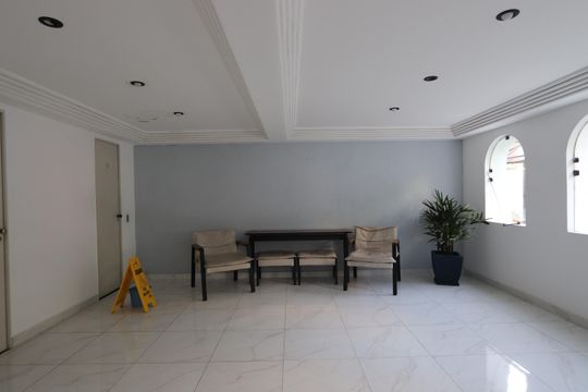 Área comum - Hall de Entrada de apartamento à venda com 2 quartos, 49m² em Quinta da Paineira, São Paulo