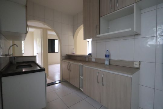Cozinha de apartamento à venda com 2 quartos, 49m² em Quinta da Paineira, São Paulo