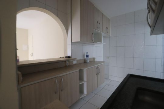 Cozinha de apartamento à venda com 2 quartos, 49m² em Quinta da Paineira, São Paulo