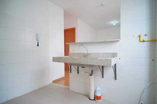 Cozinha de apartamento para alugar com 2 quartos, 45m² em Santo Andre, São Leopoldo
