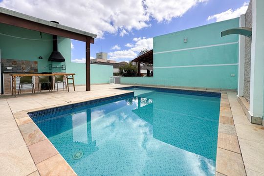Churrasqueira de casa à venda com 2 quartos, 149m² em Anchieta, São Bernardo do Campo