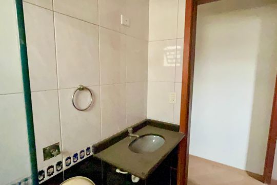 Banheiro 1 de casa à venda com 4 quartos, 159m² em Jardim Zaira, Guarulhos